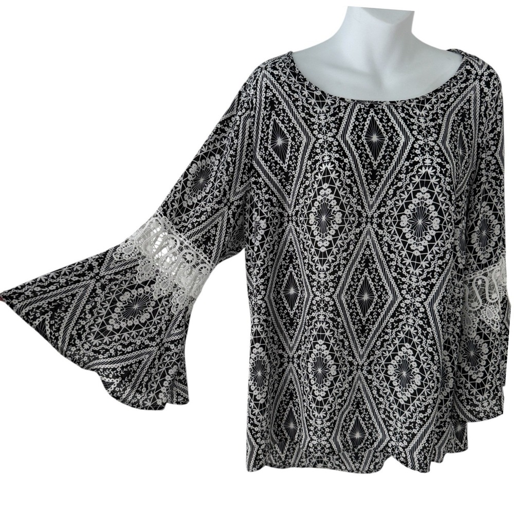 Zac & Rachel Blouse Women XL Black White Crochet Bell Sleeve Career Modest Flowy